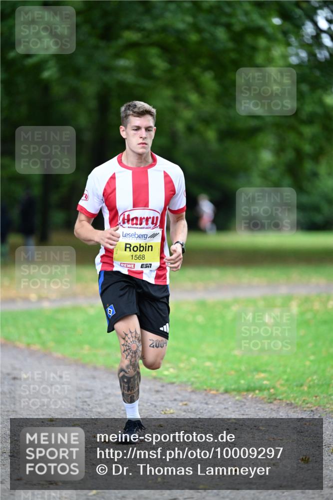 30.08.2026 - Blankeneser Heldenlauf Dr. Thomas Lammeyer http://msf.ph/oto/10009297 30.08.2026 09:28:50 Laufen 1668, 1568, 2004 meine-sportfotos.de