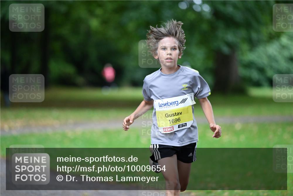 30.08.2026 - Blankeneser Heldenlauf Dr. Thomas Lammeyer http://msf.ph/oto/10009654 30.08.2026 09:30:40 Laufen 1690, 1696, 7 meine-sportfotos.de