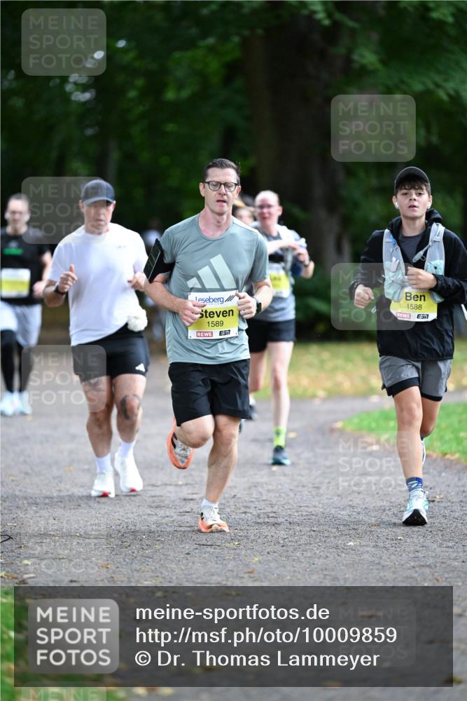 30.08.2026 - Blankeneser Heldenlauf Dr. Thomas Lammeyer http://msf.ph/oto/10009859 30.08.2026 09:31:55 Laufen 1589, 1588 meine-sportfotos.de