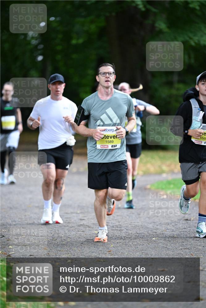 30.08.2026 - Blankeneser Heldenlauf Dr. Thomas Lammeyer http://msf.ph/oto/10009862 30.08.2026 09:31:56 Laufen 1589, 1588 meine-sportfotos.de