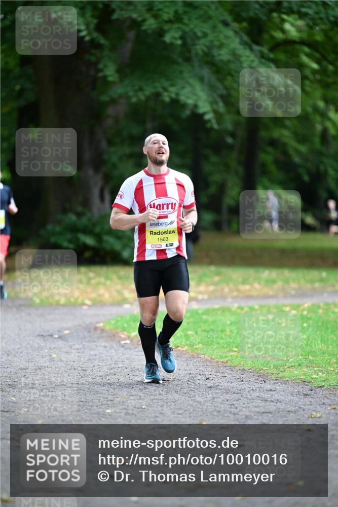 30.08.2026 - Blankeneser Heldenlauf Dr. Thomas Lammeyer http://msf.ph/oto/10010016 30.08.2026 09:32:51 Laufen 688, 1563, 57 meine-sportfotos.de