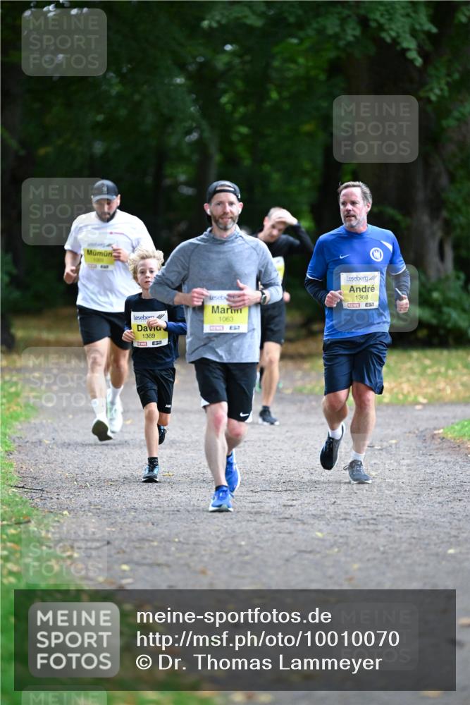 30.08.2026 - Blankeneser Heldenlauf Dr. Thomas Lammeyer http://msf.ph/oto/10010070 30.08.2026 09:33:20 Laufen 1000, 1369, 1063, 1368, 57 meine-sportfotos.de