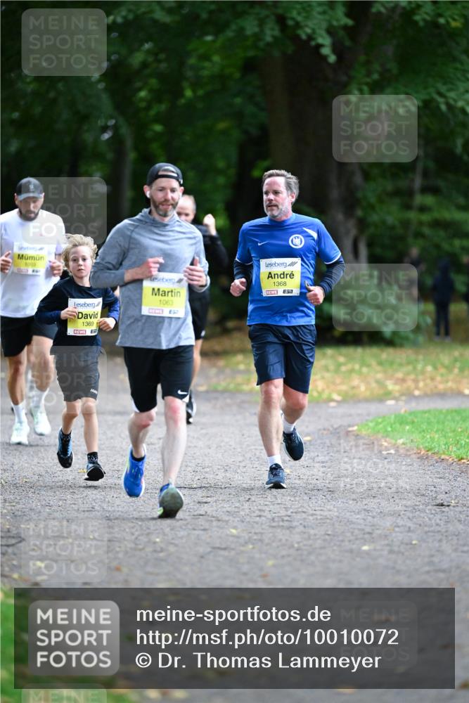 30.08.2026 - Blankeneser Heldenlauf Dr. Thomas Lammeyer http://msf.ph/oto/10010072 30.08.2026 09:33:20 Laufen 1003, 1369, 1063, 1368, 7 meine-sportfotos.de