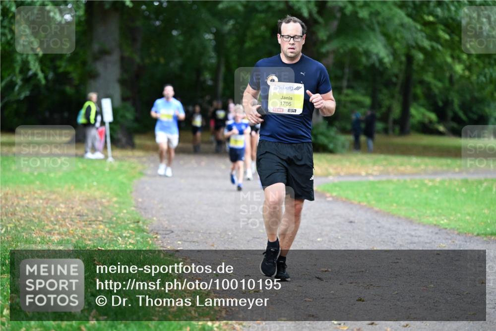 30.08.2026 - Blankeneser Heldenlauf Dr. Thomas Lammeyer http://msf.ph/oto/10010195 30.08.2026 09:33:49 Laufen 1705 meine-sportfotos.de
