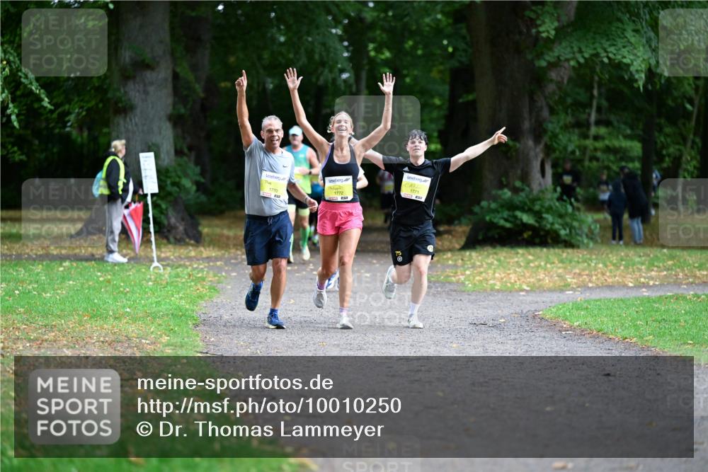 30.08.2026 - Blankeneser Heldenlauf Dr. Thomas Lammeyer http://msf.ph/oto/10010250 30.08.2026 09:34:04 Laufen 1770, 1771 meine-sportfotos.de