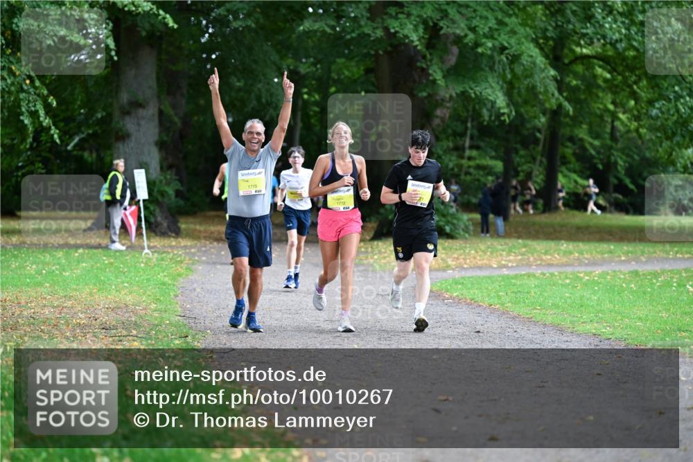 30.08.2026 - Blankeneser Heldenlauf Dr. Thomas Lammeyer http://msf.ph/oto/10010267 30.08.2026 09:34:07 Laufen 1770, 1772 meine-sportfotos.de