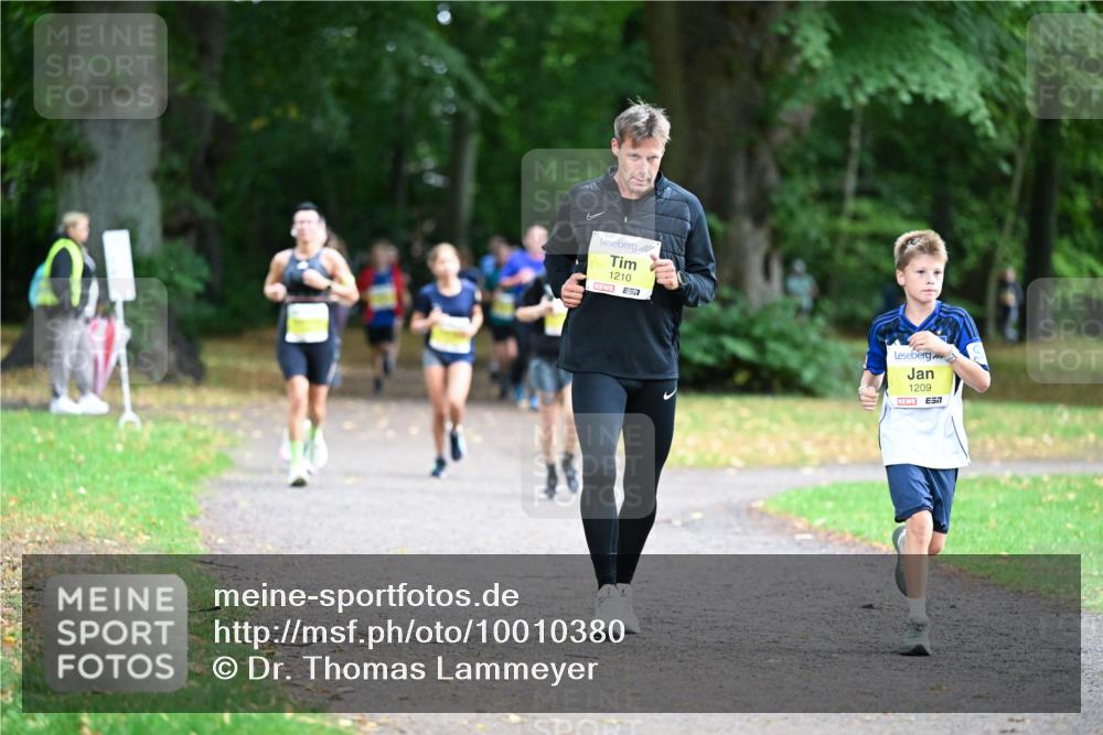 30.08.2026 - Blankeneser Heldenlauf Dr. Thomas Lammeyer http://msf.ph/oto/10010380 30.08.2026 09:34:30 Laufen 1210, 1209, 7 meine-sportfotos.de
