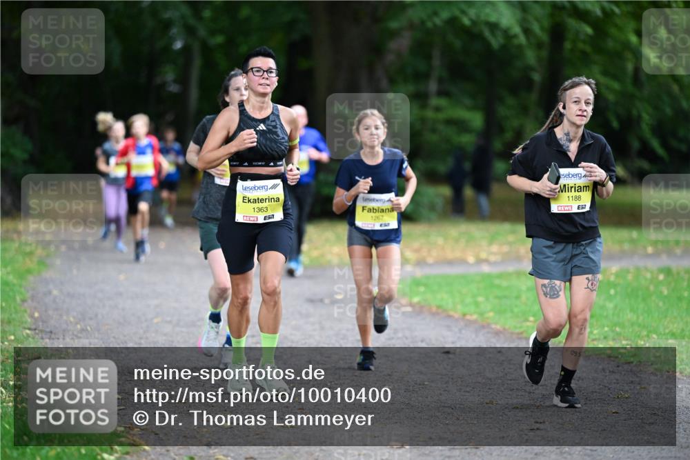 30.08.2026 - Blankeneser Heldenlauf Dr. Thomas Lammeyer http://msf.ph/oto/10010400 30.08.2026 09:34:35 Laufen 1363, 1267, 1188, 09, 9 meine-sportfotos.de