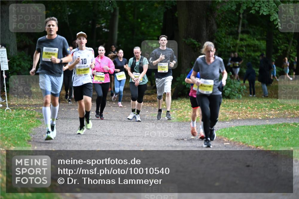 30.08.2026 - Blankeneser Heldenlauf Dr. Thomas Lammeyer http://msf.ph/oto/10010540 30.08.2026 09:35:04 Laufen 10, 1631, 1061, 4, 1653 meine-sportfotos.de