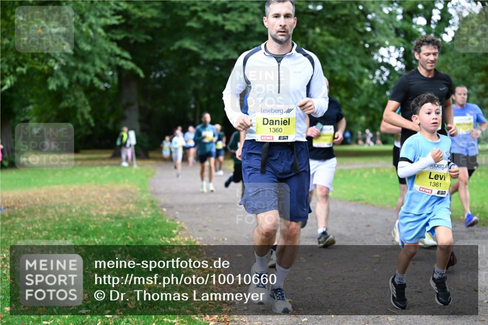 30.08.2026 - Blankeneser Heldenlauf Dr. Thomas Lammeyer http://msf.ph/oto/10010660 30.08.2026 09:35:32 Laufen 1360, 1361 meine-sportfotos.de