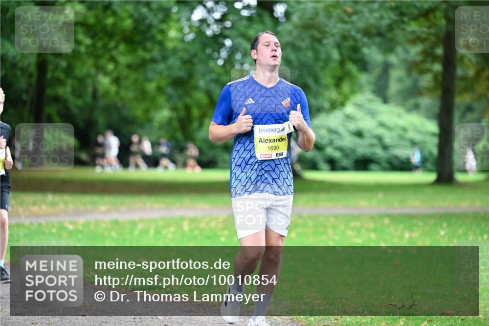 30.08.2026 - Blankeneser Heldenlauf Dr. Thomas Lammeyer http://msf.ph/oto/10010854 30.08.2026 09:36:12 Laufen 1690 meine-sportfotos.de
