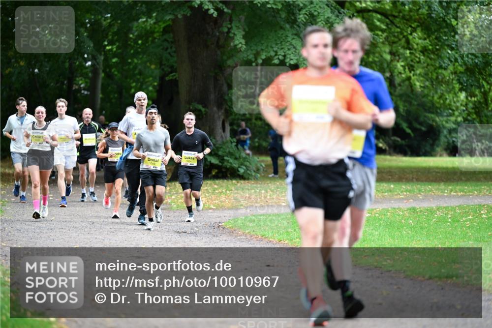 30.08.2026 - Blankeneser Heldenlauf Dr. Thomas Lammeyer http://msf.ph/oto/10010967 30.08.2026 09:36:36 Laufen 1037, 1056 meine-sportfotos.de