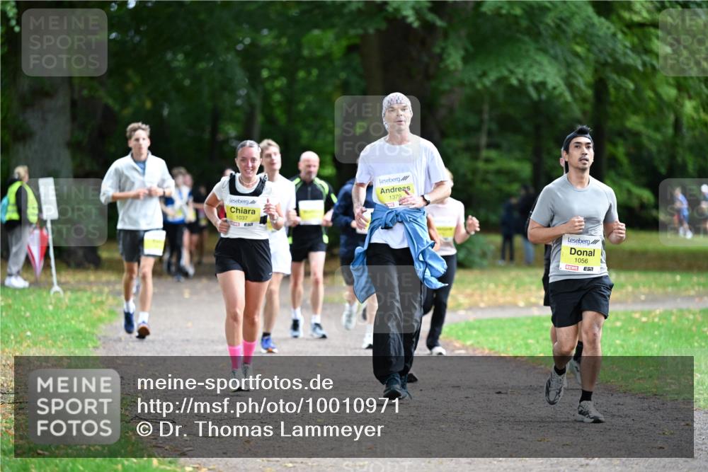 30.08.2026 - Blankeneser Heldenlauf Dr. Thomas Lammeyer http://msf.ph/oto/10010971 30.08.2026 09:36:40 Laufen 1037, 1379, 1056 meine-sportfotos.de