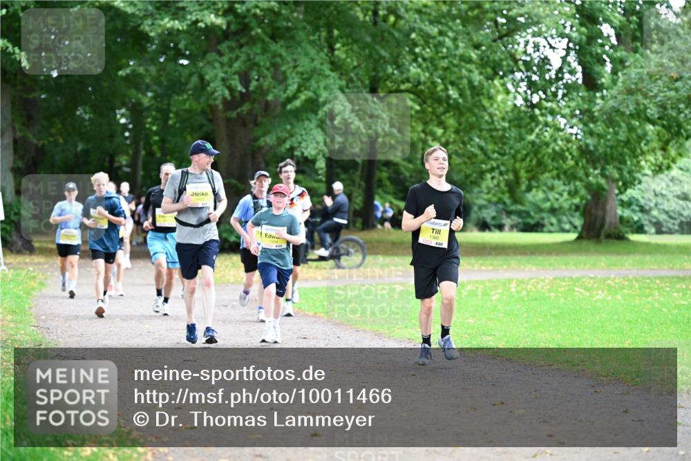 30.08.2026 - Blankeneser Heldenlauf Dr. Thomas Lammeyer http://msf.ph/oto/10011466 30.08.2026 09:38:08 Laufen 1460, 1459, 1385 meine-sportfotos.de