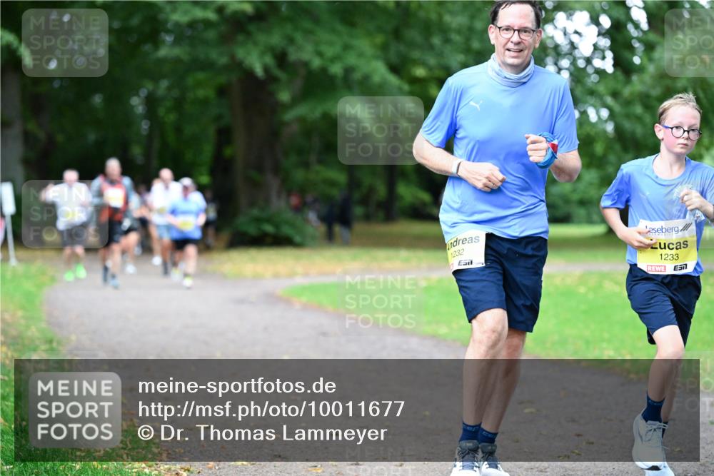 30.08.2026 - Blankeneser Heldenlauf Dr. Thomas Lammeyer http://msf.ph/oto/10011677 30.08.2026 09:38:43 Laufen 1232, 1233 meine-sportfotos.de