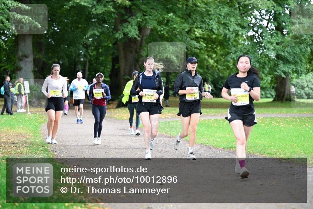 30.08.2026 - Blankeneser Heldenlauf Dr. Thomas Lammeyer http://msf.ph/oto/10012896 30.08.2026 09:42:15 Laufen 1552, 1070, 1396, 102 meine-sportfotos.de