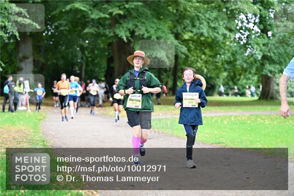 30.08.2026 - Blankeneser Heldenlauf Dr. Thomas Lammeyer http://msf.ph/oto/10012971 30.08.2026 09:42:27 Laufen 1671, 1670 meine-sportfotos.de