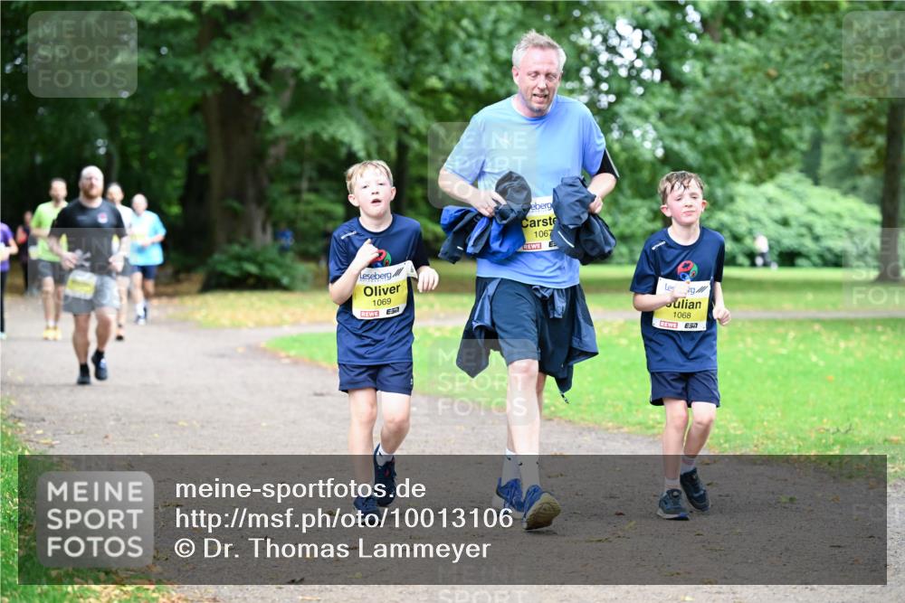 30.08.2026 - Blankeneser Heldenlauf Dr. Thomas Lammeyer http://msf.ph/oto/10013106 30.08.2026 09:42:51 Laufen 1069, 517, 1067, 1068, 7 meine-sportfotos.de