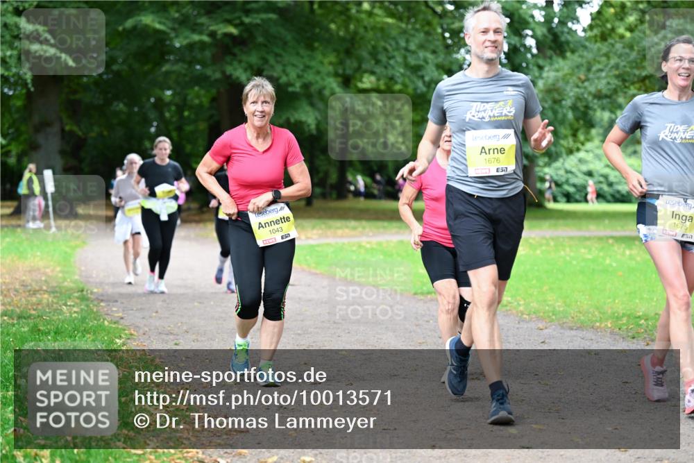 30.08.2026 - Blankeneser Heldenlauf Dr. Thomas Lammeyer http://msf.ph/oto/10013571 30.08.2026 09:44:30 Laufen 1043, 1676, 57, 1675 meine-sportfotos.de