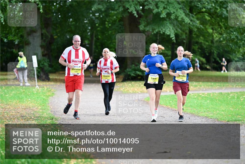 30.08.2026 - Blankeneser Heldenlauf Dr. Thomas Lammeyer http://msf.ph/oto/10014095 30.08.2026 09:46:43 Laufen 1560, 1561, 126, 57, 1392 meine-sportfotos.de