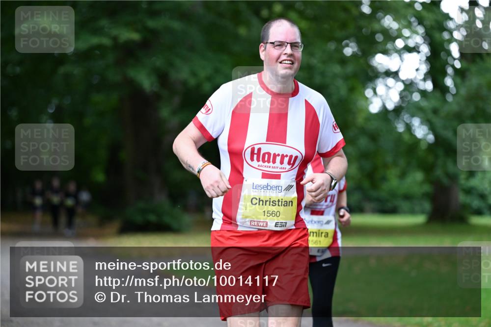 30.08.2026 - Blankeneser Heldenlauf Dr. Thomas Lammeyer http://msf.ph/oto/10014117 30.08.2026 09:46:48 Laufen 1688, 1560, 7, 1561 meine-sportfotos.de