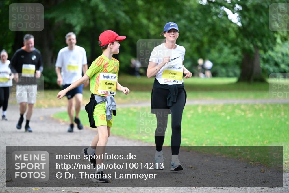 30.08.2026 - Blankeneser Heldenlauf Dr. Thomas Lammeyer http://msf.ph/oto/10014213 30.08.2026 09:47:33 Laufen 1704, 1703, 57 meine-sportfotos.de
