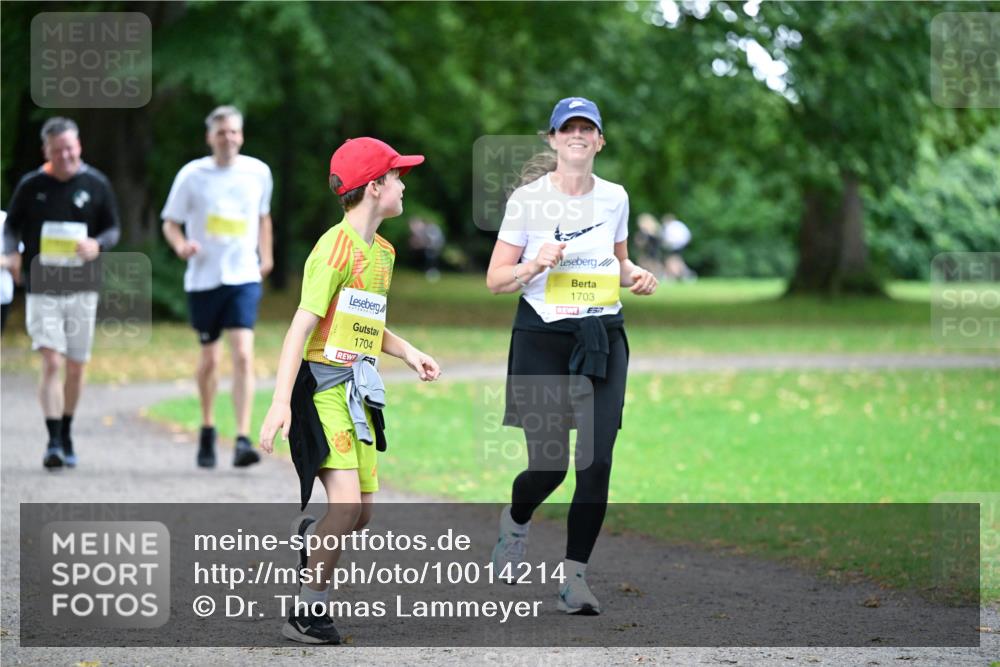 30.08.2026 - Blankeneser Heldenlauf Dr. Thomas Lammeyer http://msf.ph/oto/10014214 30.08.2026 09:47:33 Laufen 1703, 517, 1704 meine-sportfotos.de