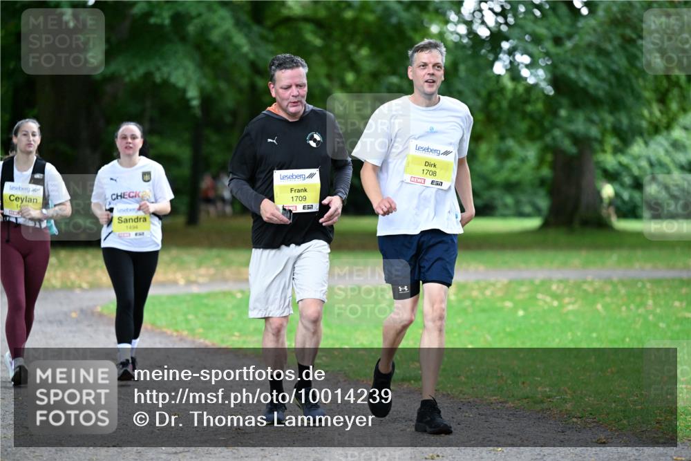 30.08.2026 - Blankeneser Heldenlauf Dr. Thomas Lammeyer http://msf.ph/oto/10014239 30.08.2026 09:47:37 Laufen 140, 1494, 1709, 57, 1708 meine-sportfotos.de