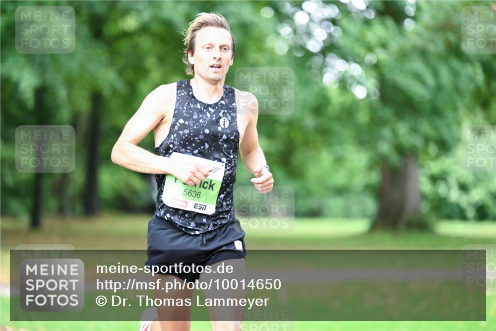 30.08.2026 - Blankeneser Heldenlauf Dr. Thomas Lammeyer http://msf.ph/oto/10014650 30.08.2026 09:49:49 Laufen 5636 meine-sportfotos.de