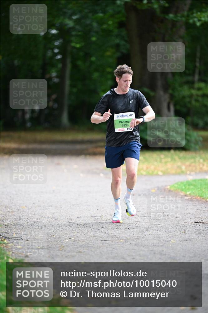 30.08.2026 - Blankeneser Heldenlauf Dr. Thomas Lammeyer http://msf.ph/oto/10015040 30.08.2026 09:52:59 Laufen 5838 meine-sportfotos.de