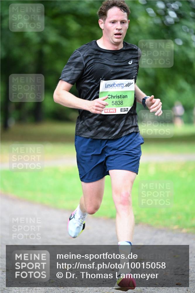 30.08.2026 - Blankeneser Heldenlauf Dr. Thomas Lammeyer http://msf.ph/oto/10015058 30.08.2026 09:53:02 Laufen 5838 meine-sportfotos.de