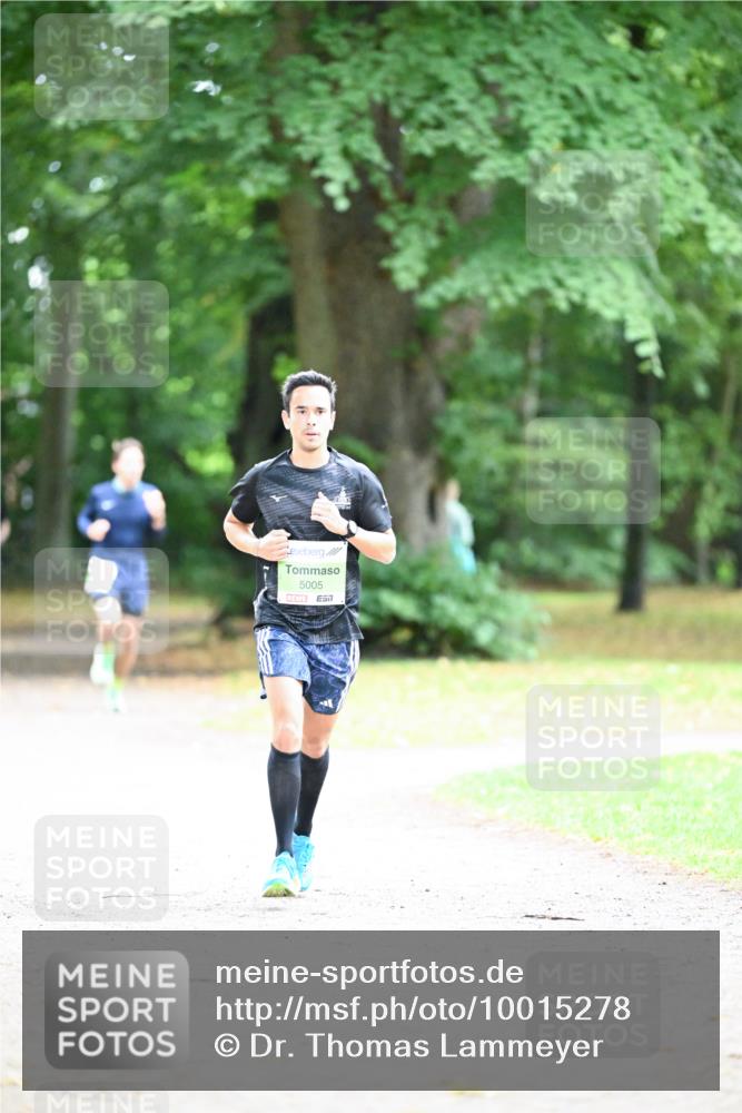 30.08.2026 - Blankeneser Heldenlauf Dr. Thomas Lammeyer http://msf.ph/oto/10015278 30.08.2026 09:55:53 Laufen 5005 meine-sportfotos.de