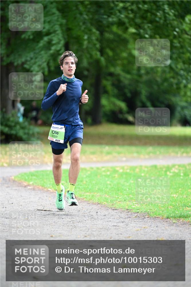 30.08.2026 - Blankeneser Heldenlauf Dr. Thomas Lammeyer http://msf.ph/oto/10015303 30.08.2026 09:55:59 Laufen 5709 meine-sportfotos.de