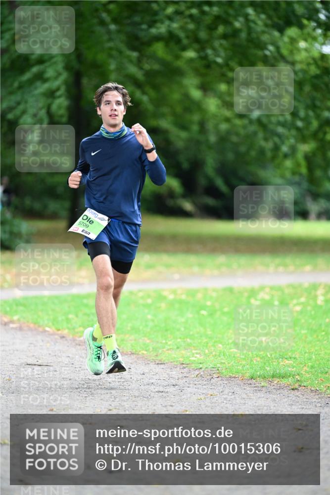 30.08.2026 - Blankeneser Heldenlauf Dr. Thomas Lammeyer http://msf.ph/oto/10015306 30.08.2026 09:55:59 Laufen 5709 meine-sportfotos.de