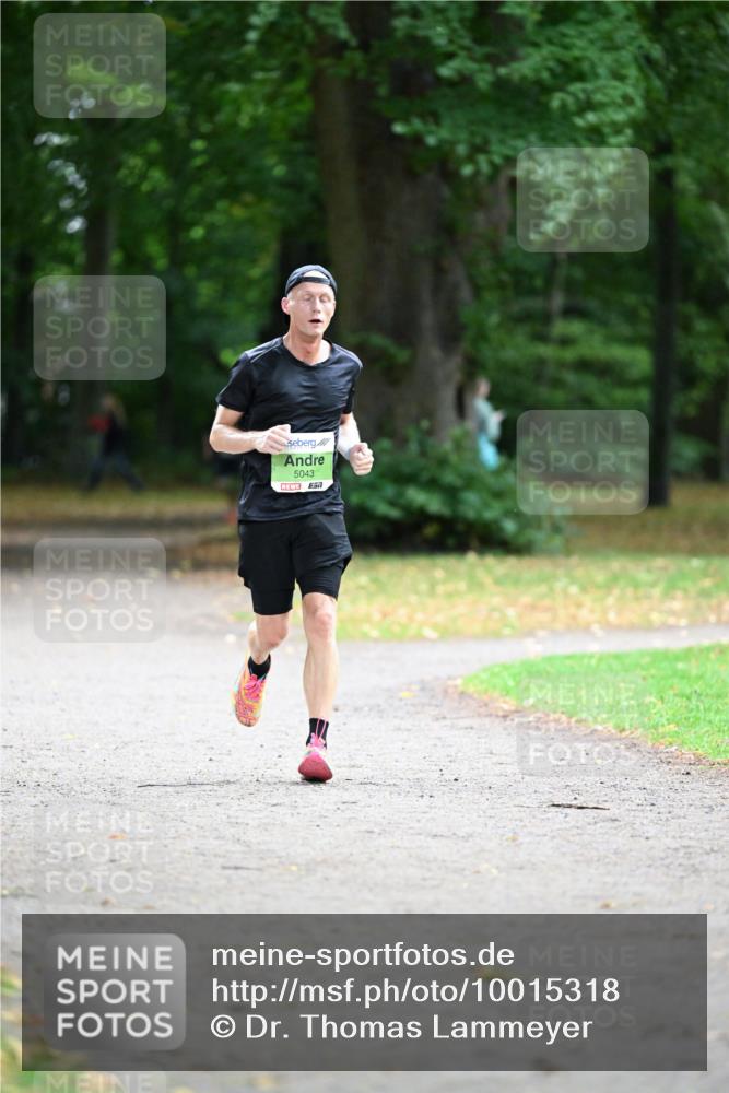 30.08.2026 - Blankeneser Heldenlauf Dr. Thomas Lammeyer http://msf.ph/oto/10015318 30.08.2026 09:56:03 Laufen 5043 meine-sportfotos.de