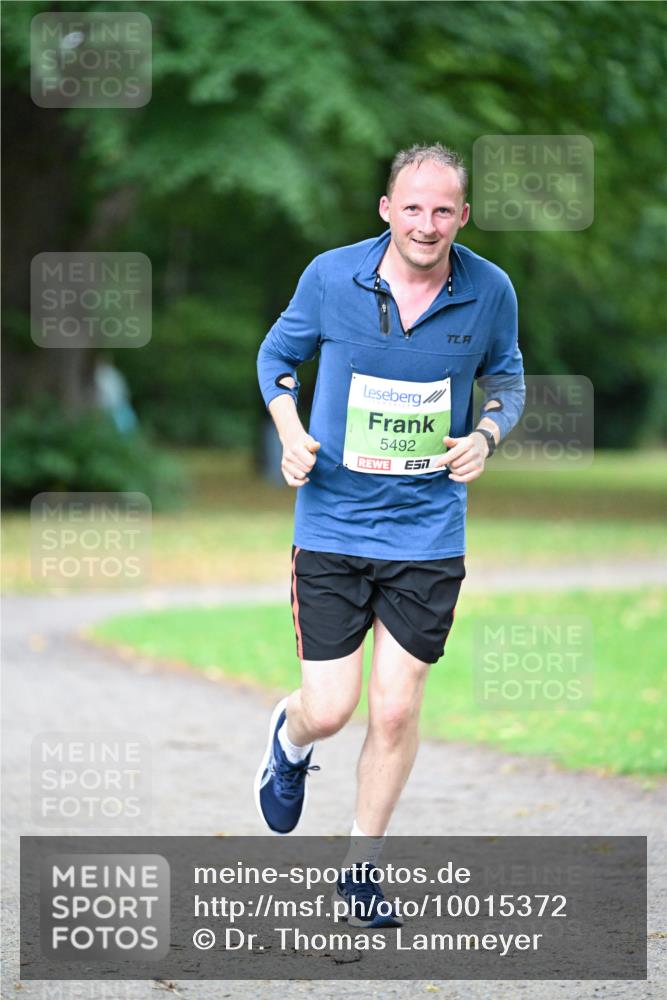30.08.2026 - Blankeneser Heldenlauf Dr. Thomas Lammeyer http://msf.ph/oto/10015372 30.08.2026 09:56:37 Laufen 5492 meine-sportfotos.de