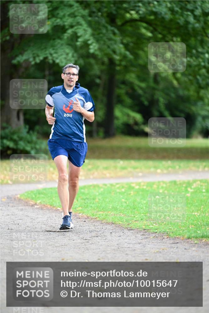 30.08.2026 - Blankeneser Heldenlauf Dr. Thomas Lammeyer http://msf.ph/oto/10015647 30.08.2026 09:58:17 Laufen 2011 meine-sportfotos.de