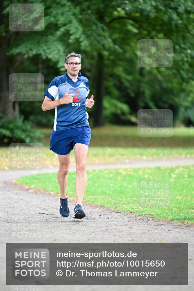 30.08.2026 - Blankeneser Heldenlauf Dr. Thomas Lammeyer http://msf.ph/oto/10015650 30.08.2026 09:58:17 Laufen 2011 meine-sportfotos.de