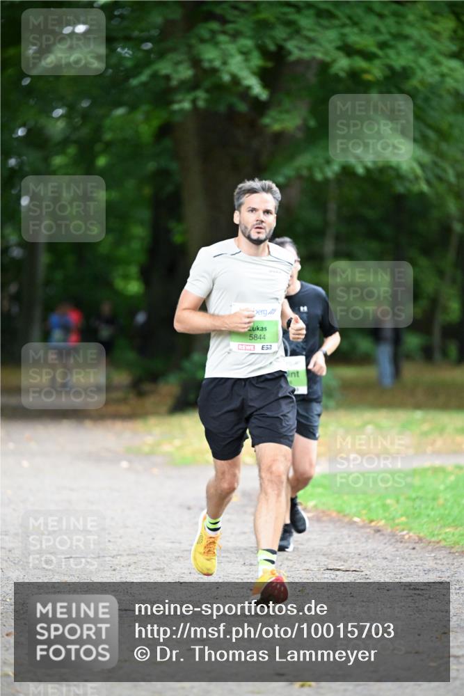 30.08.2026 - Blankeneser Heldenlauf Dr. Thomas Lammeyer http://msf.ph/oto/10015703 30.08.2026 09:58:56 Laufen 5844 meine-sportfotos.de