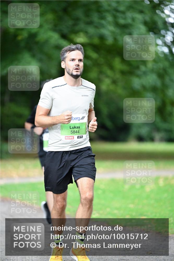 30.08.2026 - Blankeneser Heldenlauf Dr. Thomas Lammeyer http://msf.ph/oto/10015712 30.08.2026 09:58:57 Laufen 5844 meine-sportfotos.de