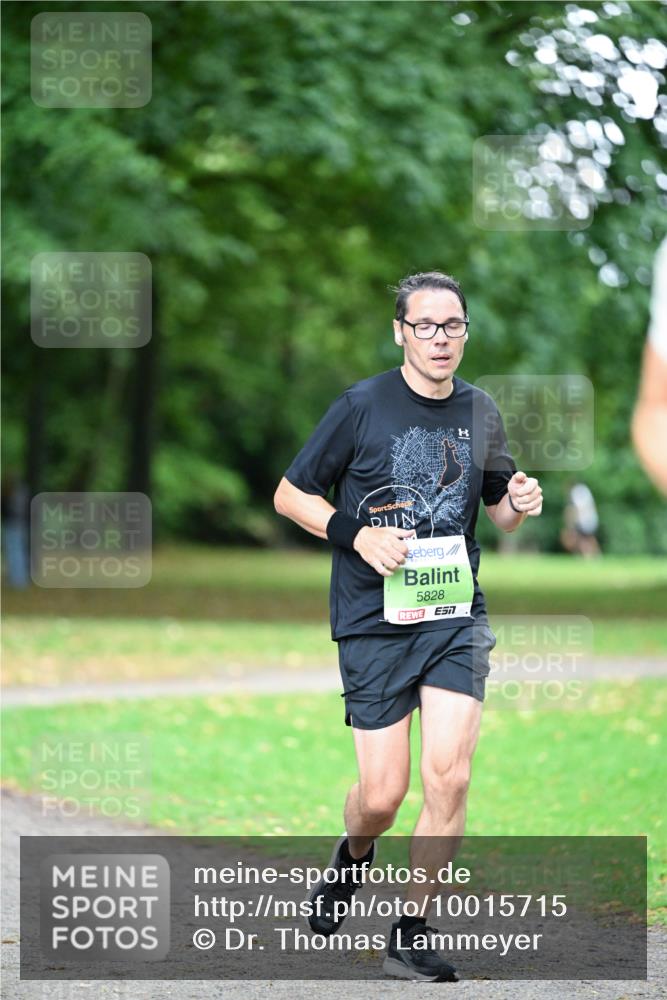 30.08.2026 - Blankeneser Heldenlauf Dr. Thomas Lammeyer http://msf.ph/oto/10015715 30.08.2026 09:58:58 Laufen 5828, 7 meine-sportfotos.de
