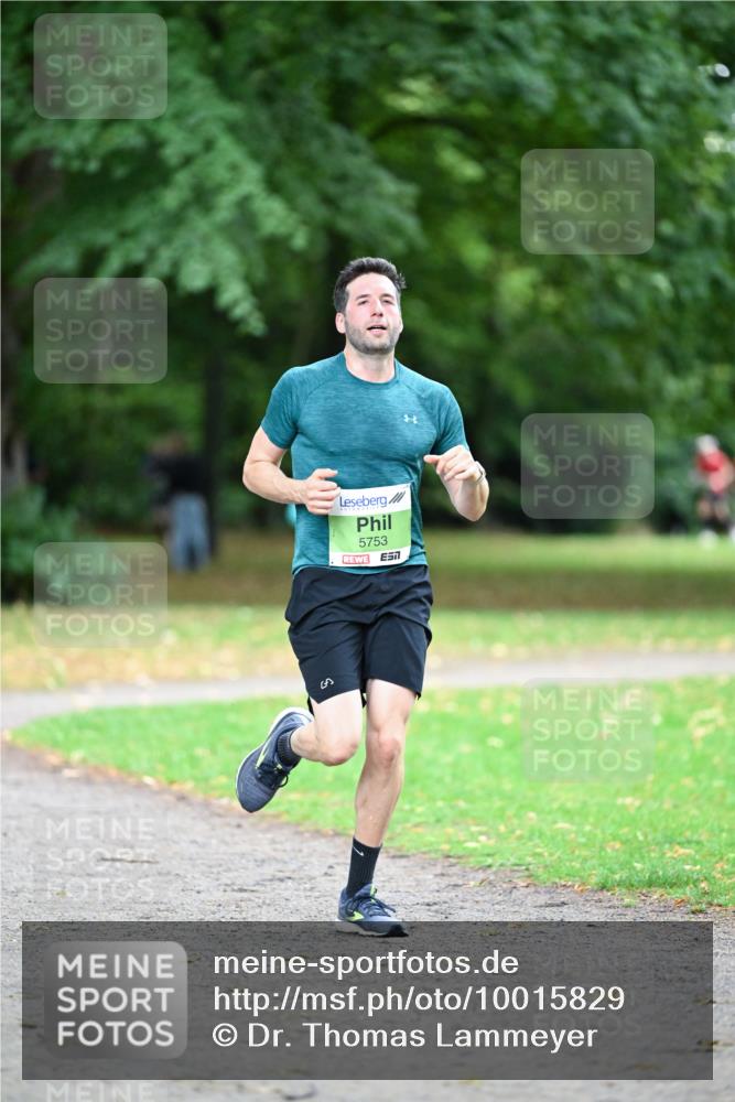 30.08.2026 - Blankeneser Heldenlauf Dr. Thomas Lammeyer http://msf.ph/oto/10015829 30.08.2026 09:59:45 Laufen 5753, 7 meine-sportfotos.de