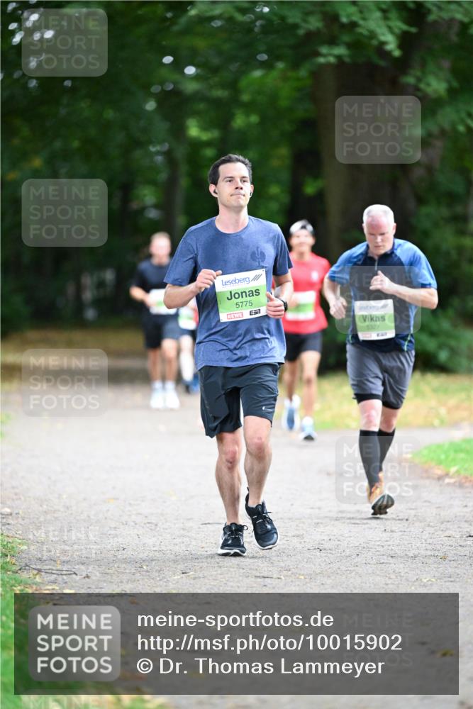 30.08.2026 - Blankeneser Heldenlauf Dr. Thomas Lammeyer http://msf.ph/oto/10015902 30.08.2026 10:00:07 Laufen 5775, 57, 5327 meine-sportfotos.de