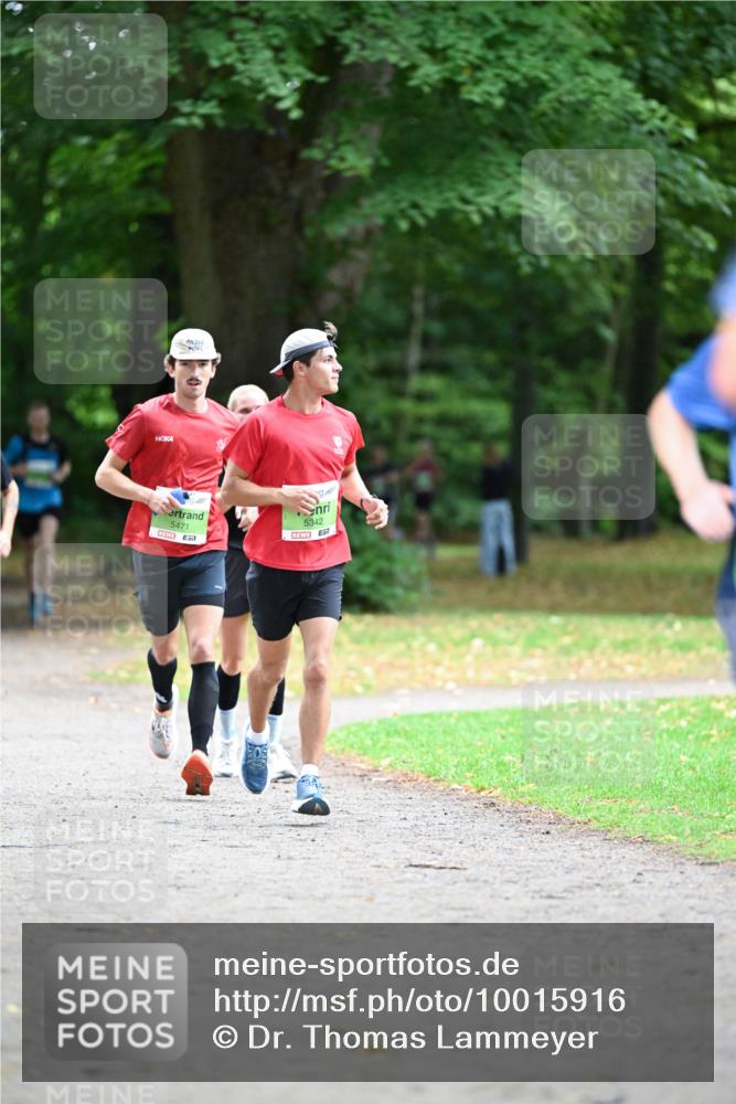 30.08.2026 - Blankeneser Heldenlauf Dr. Thomas Lammeyer http://msf.ph/oto/10015916 30.08.2026 10:00:09 Laufen 5471, 5342 meine-sportfotos.de