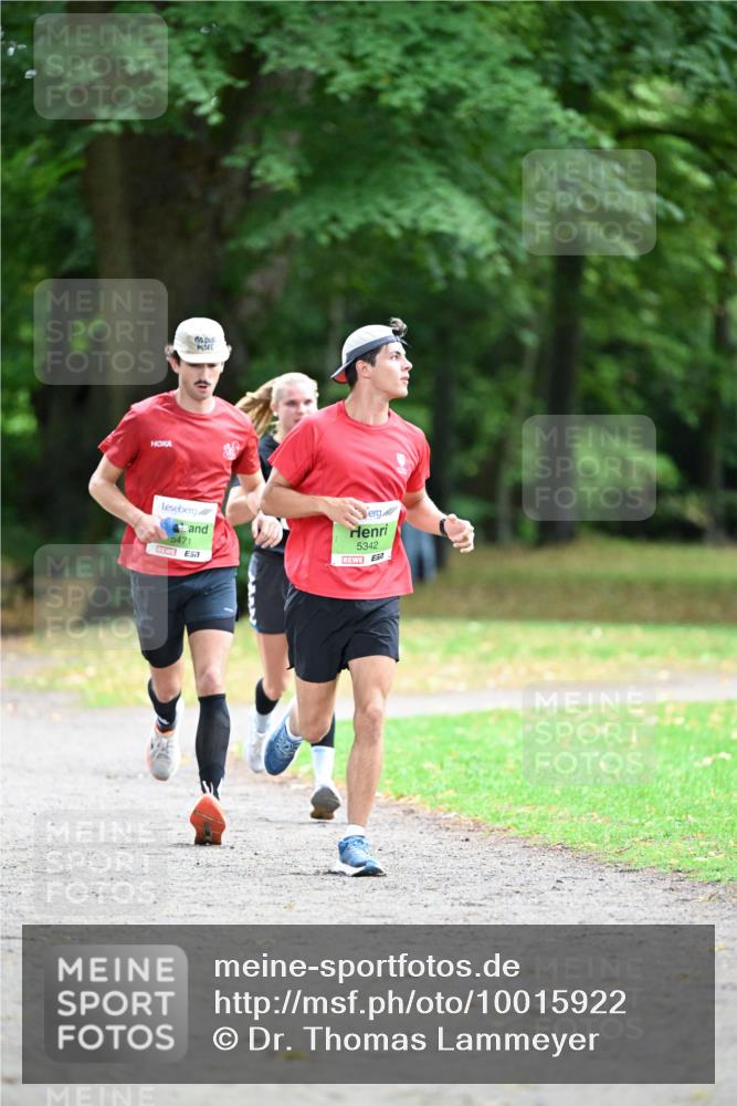 30.08.2026 - Blankeneser Heldenlauf Dr. Thomas Lammeyer http://msf.ph/oto/10015922 30.08.2026 10:00:10 Laufen 5471, 57, 5342 meine-sportfotos.de