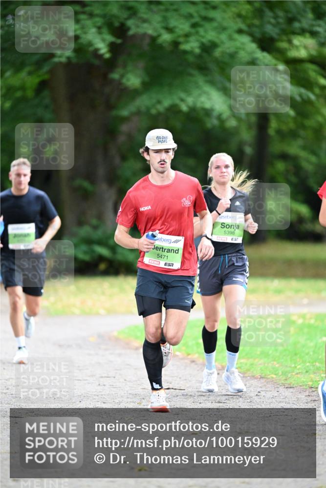 30.08.2026 - Blankeneser Heldenlauf Dr. Thomas Lammeyer http://msf.ph/oto/10015929 30.08.2026 10:00:12 Laufen 5471, 5398 meine-sportfotos.de