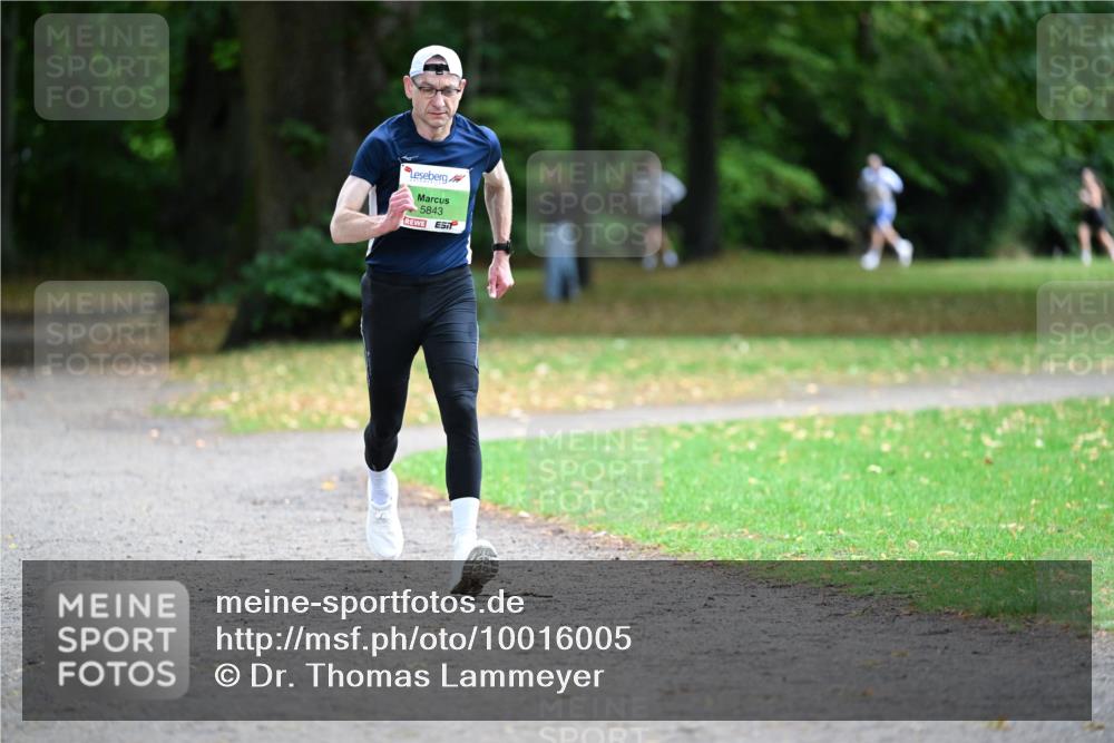 30.08.2026 - Blankeneser Heldenlauf Dr. Thomas Lammeyer http://msf.ph/oto/10016005 30.08.2026 10:00:36 Laufen 5843 meine-sportfotos.de