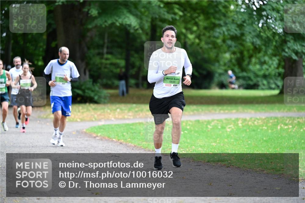 30.08.2026 - Blankeneser Heldenlauf Dr. Thomas Lammeyer http://msf.ph/oto/10016032 30.08.2026 10:01:00 Laufen 5833 meine-sportfotos.de