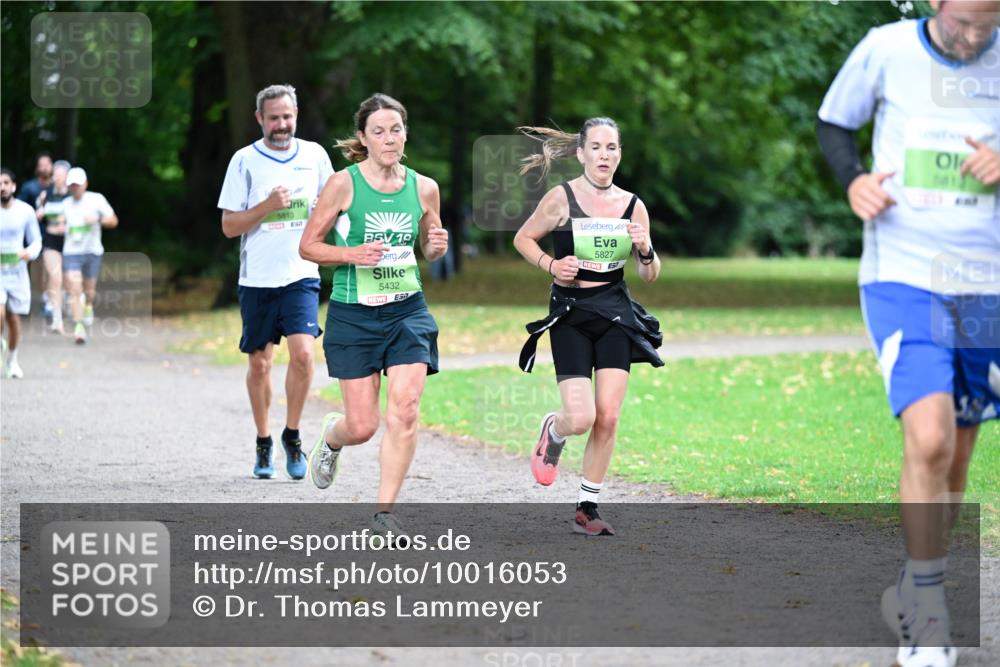 30.08.2026 - Blankeneser Heldenlauf Dr. Thomas Lammeyer http://msf.ph/oto/10016053 30.08.2026 10:01:04 Laufen 5813, 19, 5432, 5827 meine-sportfotos.de
