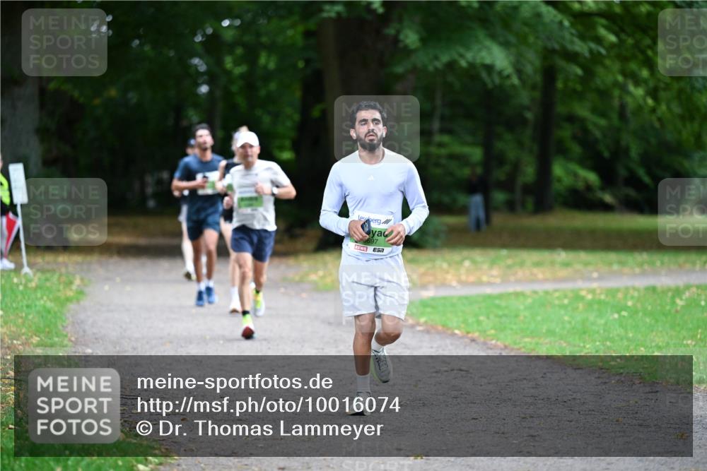 30.08.2026 - Blankeneser Heldenlauf Dr. Thomas Lammeyer http://msf.ph/oto/10016074 30.08.2026 10:01:08 Laufen 697, 7 meine-sportfotos.de